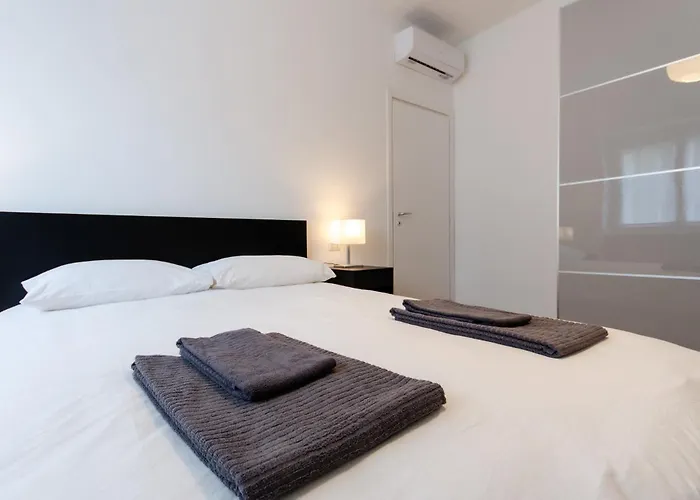 Apartment Milano Centrale Milan